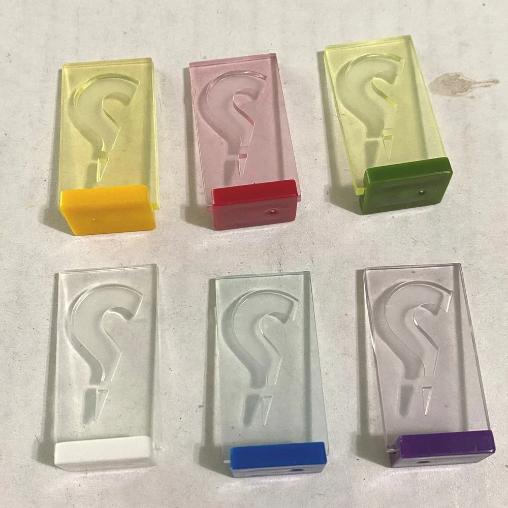 CLUE Discover Secrets Board Game Weapons Guest Pawns‎ Replacement Pieces Parts